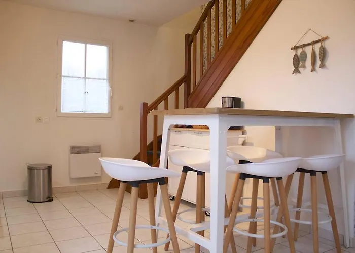 Villa 3 Pieces 4 Couchages Georges D'oleron Sgo000-083 *